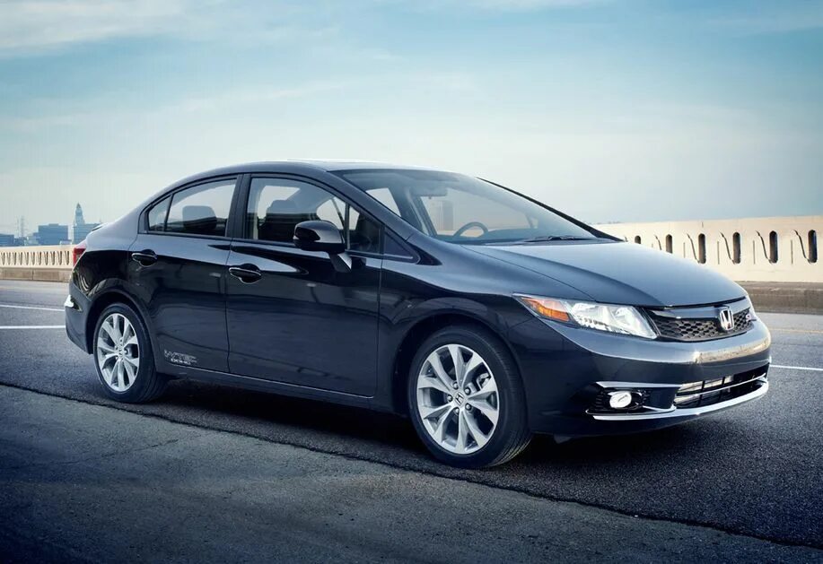 Honda civic 9 поколения. Honda civic ix 4d. Honda civic 4d 2015. Honda civic 9 поколение седан. Хонда цивик 4д 9 поколения.