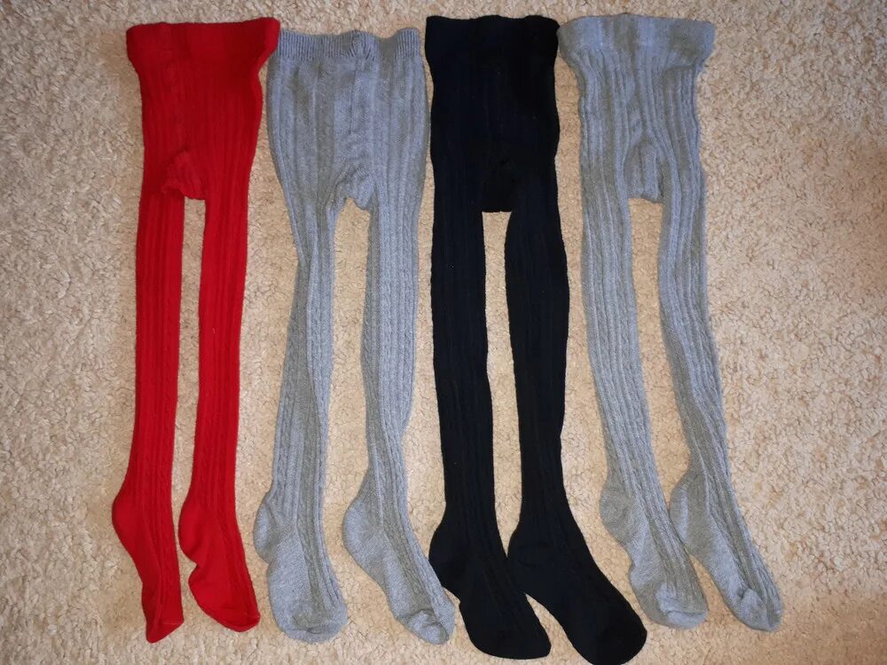 Советские колготки женские. Старые колготки их. Советские колготки детские. Разрезанные колготки. Старые колготки их.