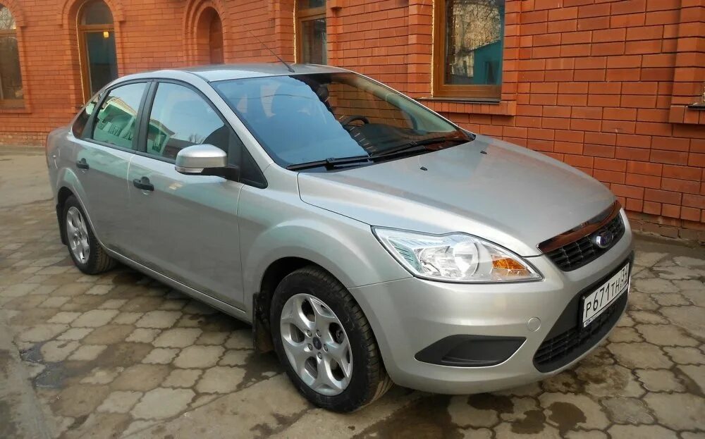 Ford Focus 2 2009 1.4. Форд фокус 2 Рестайлинг 1.4. Ford Focus 2 1.4 седан. Moondust Silver Metallic Форд фокус 2.