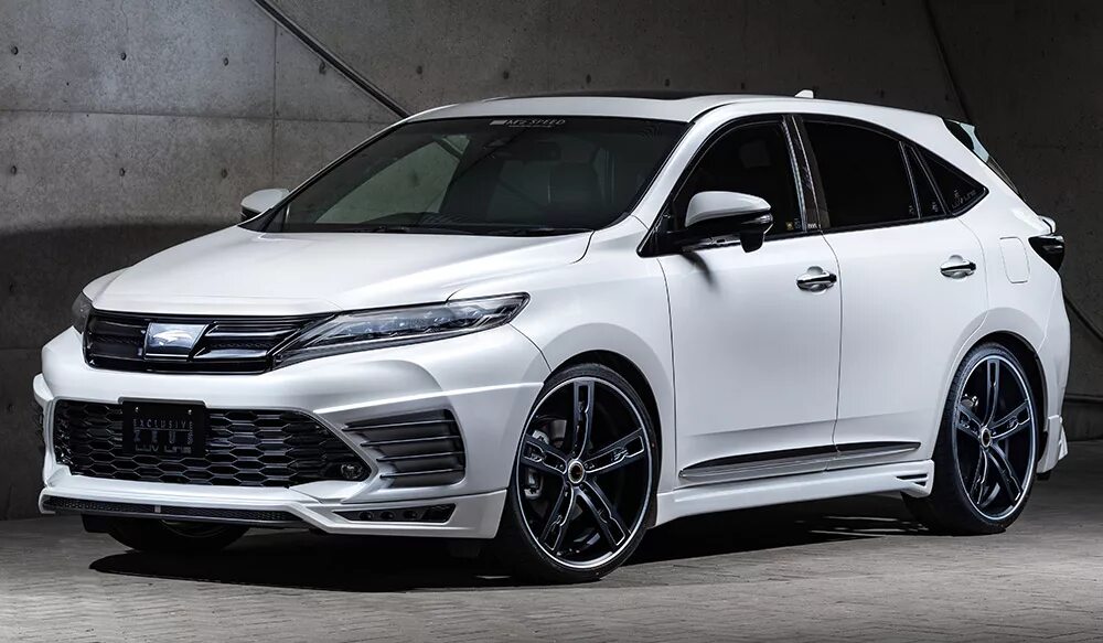 Обвес toyota cynos. Обвес на тойоту. Обвес vertex chaser jzx100. Обвес toyota harrier 2020 modellista. Toyota harrier 2017 обвес.