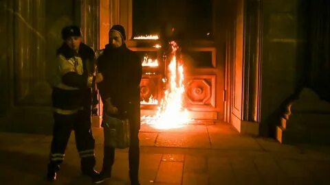Поджог двери