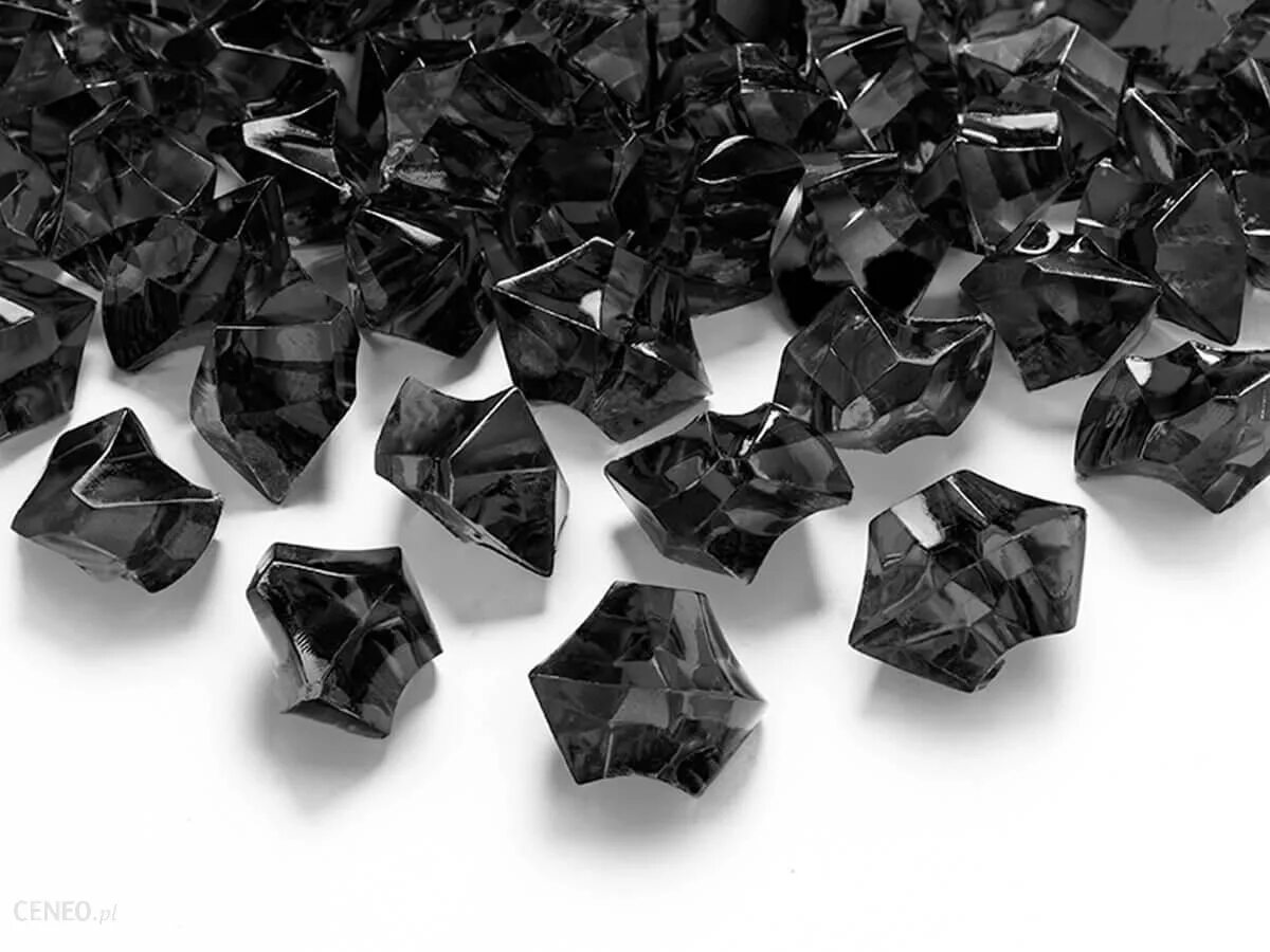 Черный кристалл какой цвет. Черный Кристалл. Кристаллы черные бусы. Кристаллический черный. Черный искусственный хрусталь.