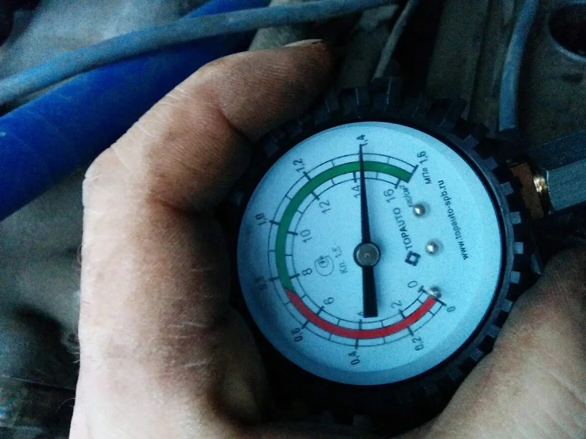 Компрессия двигателя газель. Компрессия газ 66. замер компрессии в двигателе газ 52. замер компрессии газель. замер компрессии в двигателе газели бизнес.