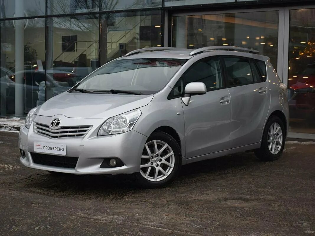 Toyota verso компактвэны. Тойота версо 2014. 8. Тойота версо 1. Q568 verso отзывы.