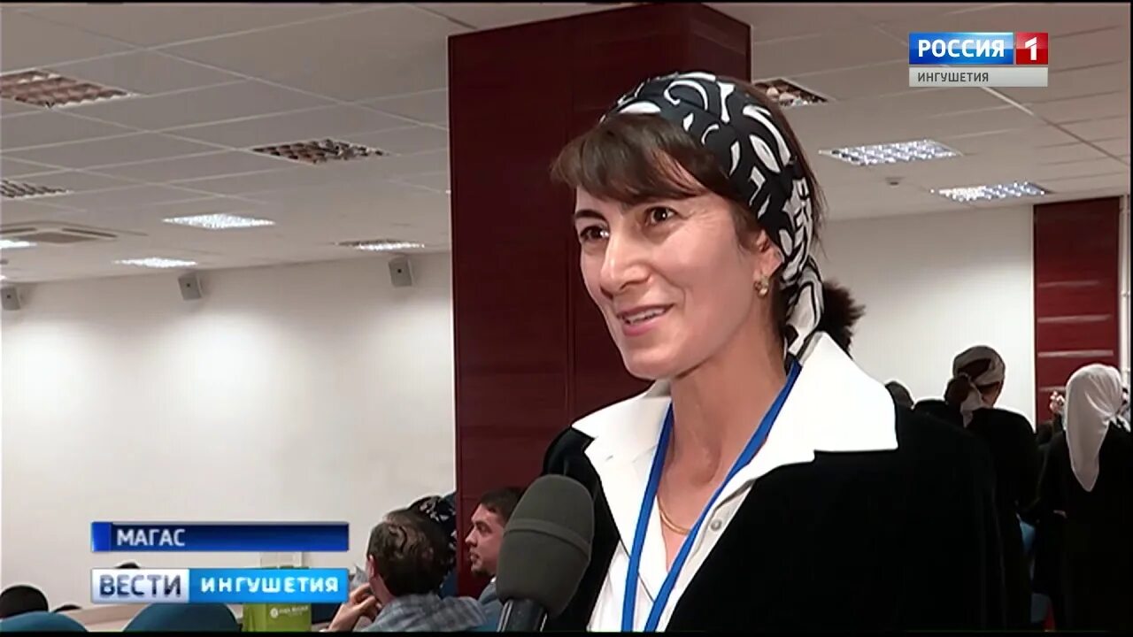 Ведущие гтрк ингушетия. Хатима хазботова гтрк ингушетии. Гтрк ингушетия. Гтрк ингушетия. Фото коллег гтрк ингушетия.