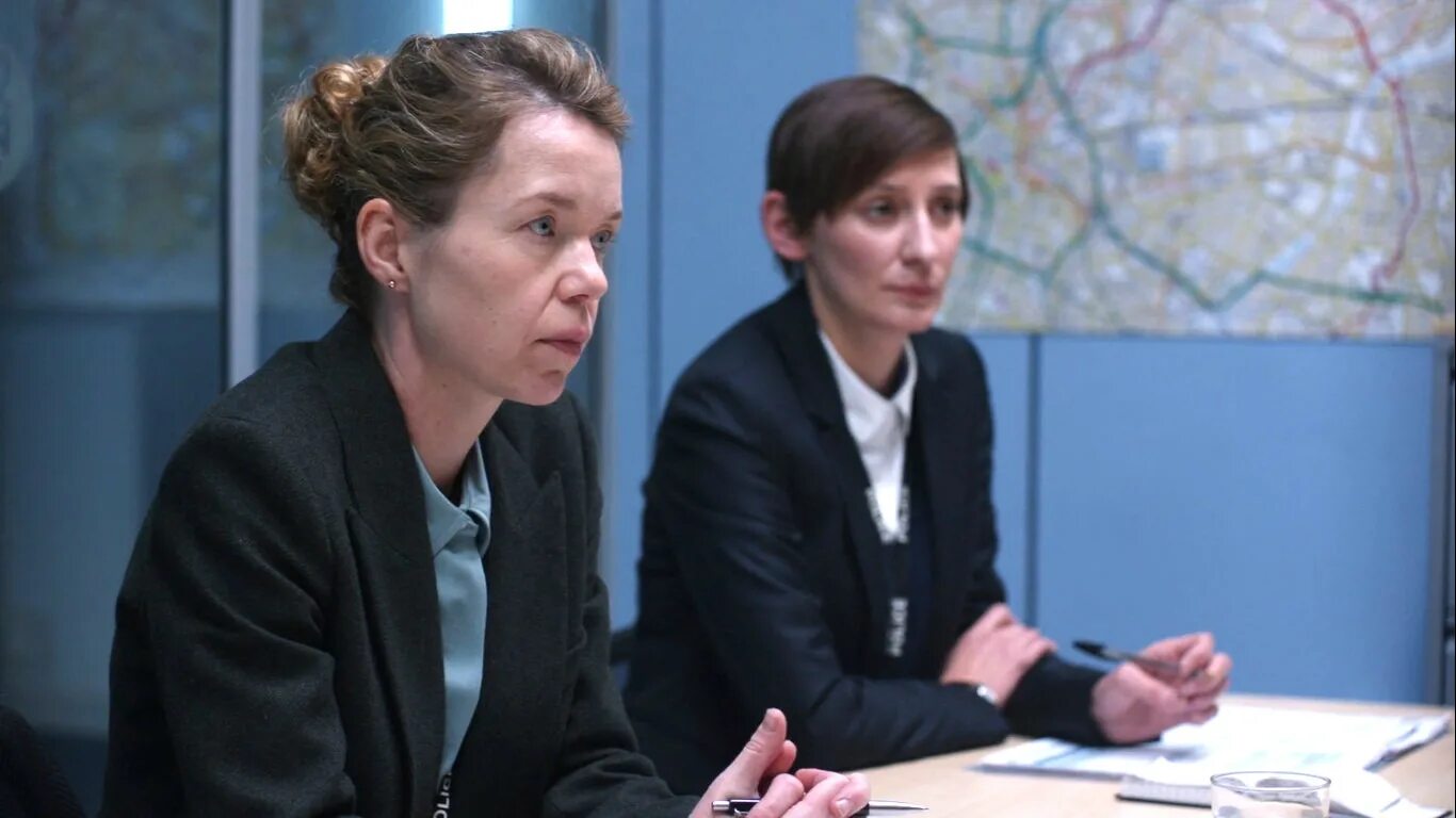 по долгу службы 2022