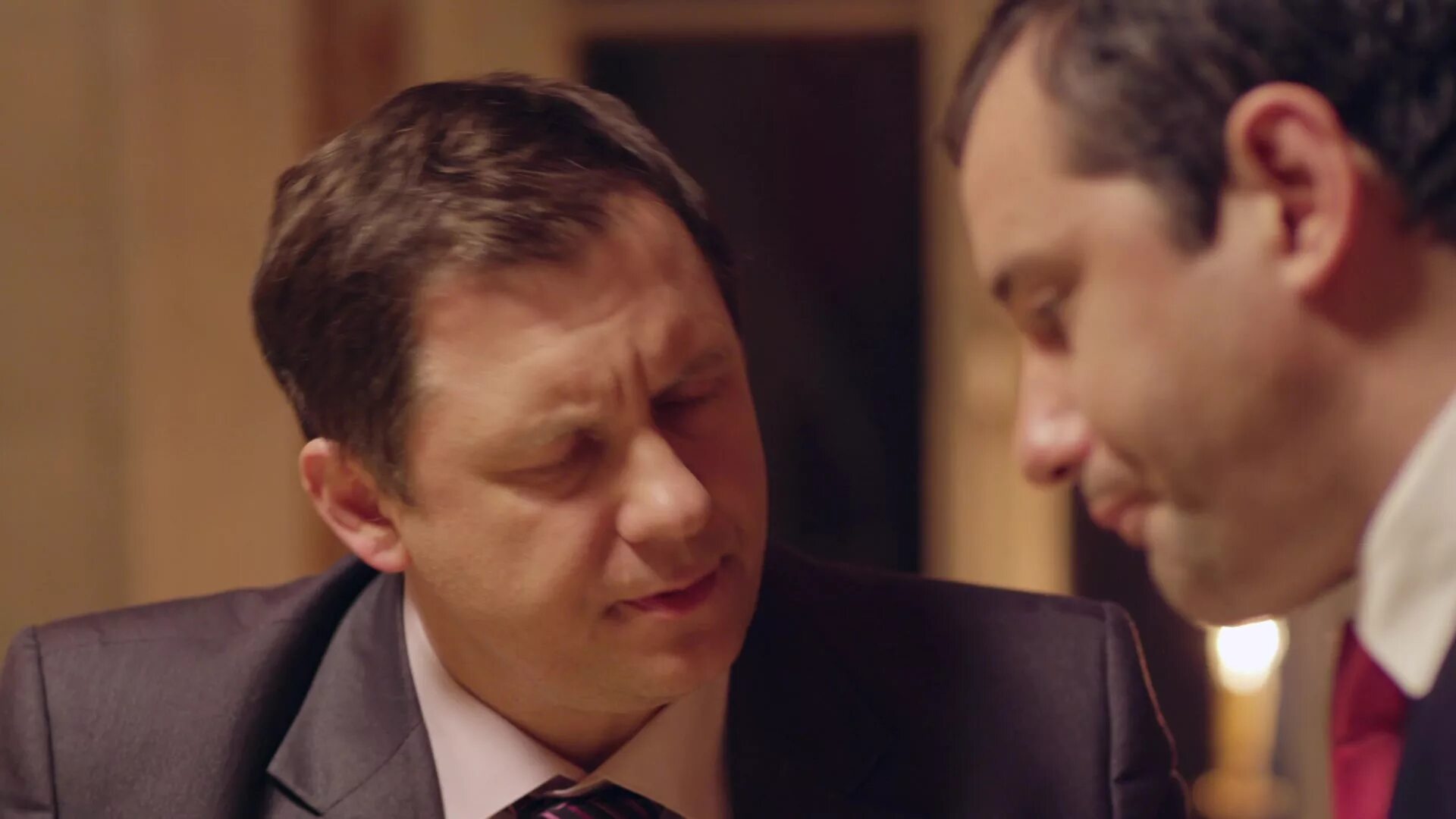 Между нами девочками без рекламы подряд. Между нами девочками 2 сезон 1 серия. Между нами девочками без рекламы подряд. Сериал между нами девочками 1. 1 серия 1.