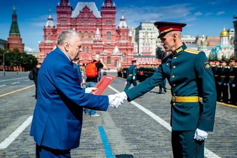 Московский выпустить
