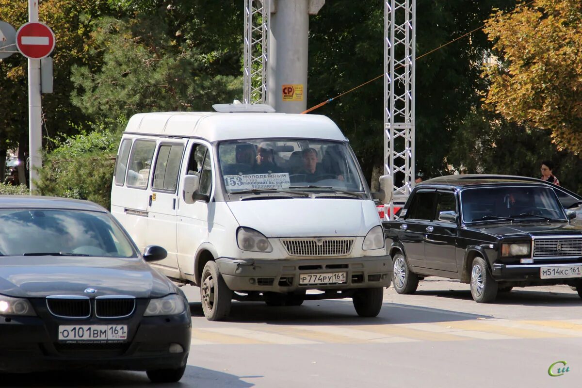 Автобус новочеркасск персиановка. Маршрутки Новочеркасск. Астрахань Новочеркасск автобус. Автобус 332 Новочеркасск. Т809тр161 Новочеркасск.