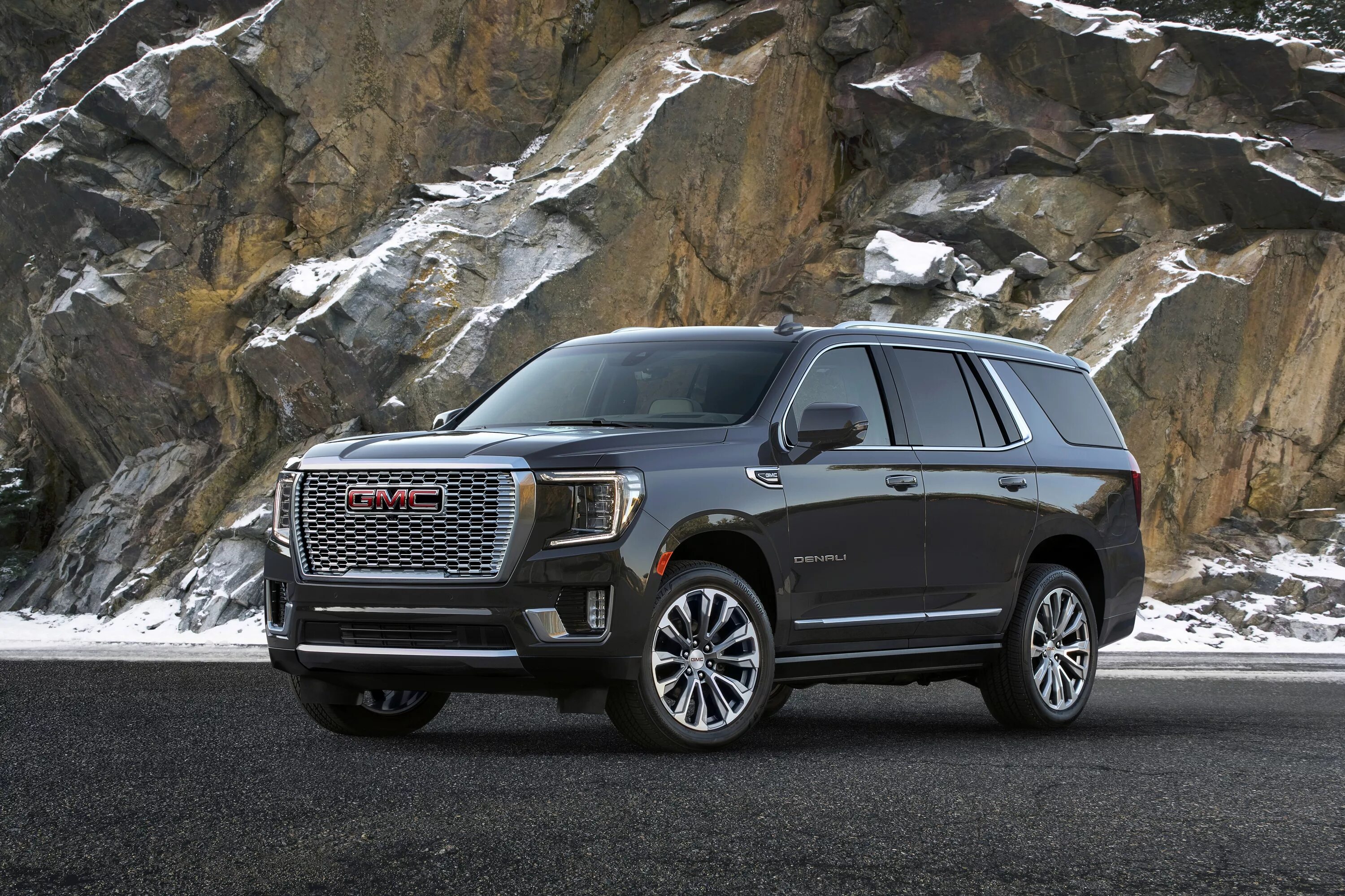 Cadillac Escalade 2021. GMC Юкон Denali 2021. Кадиллак Эскалейд 2021. Новый GMC Yukon 2021. Новые модели внедорожников