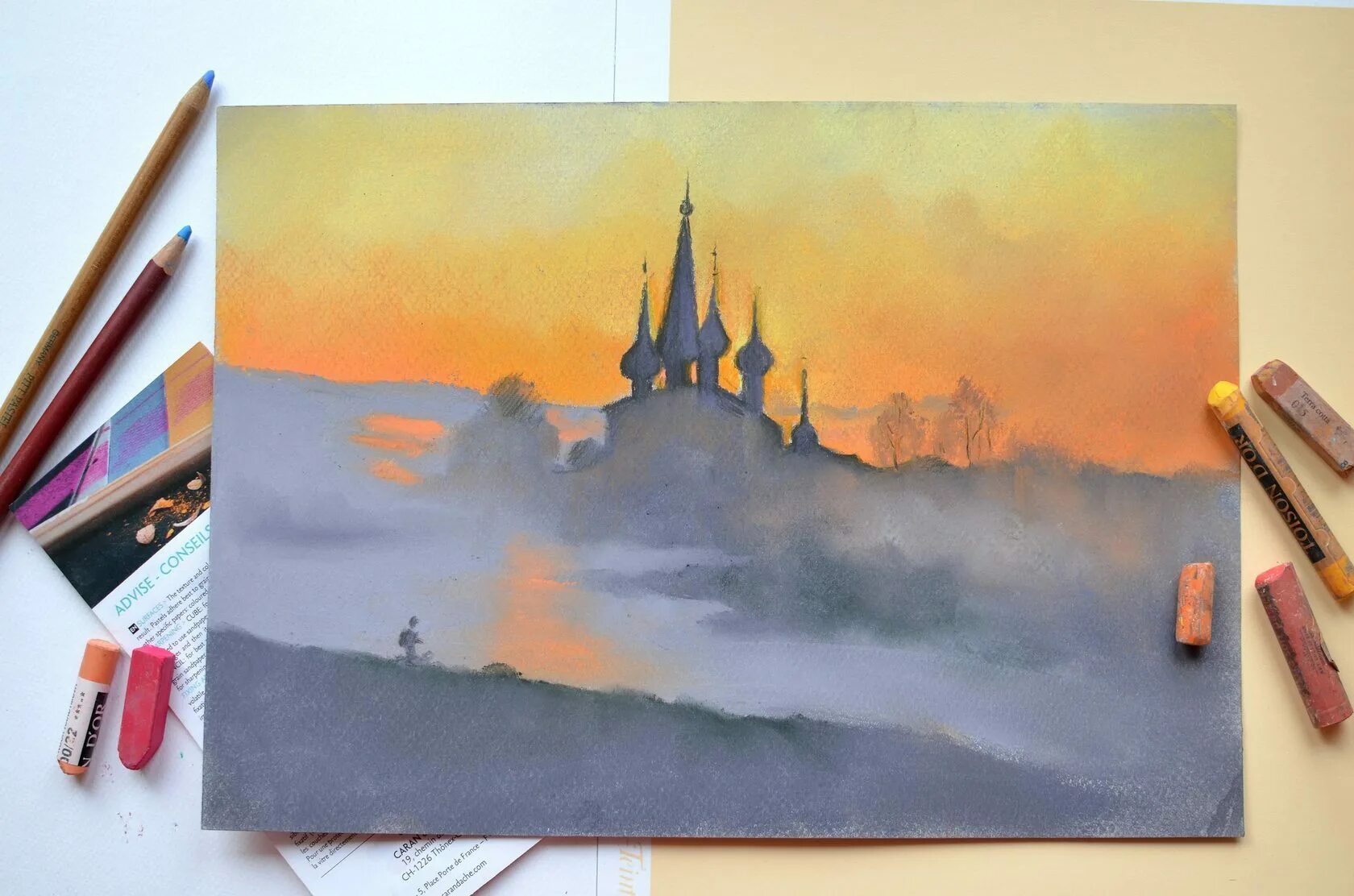 Картины пастель юлия капустина. Рисование мелками на бумаге. Работа сухой пастелью. Юлия фадюшина пастель. Художник юлия фадюшина.