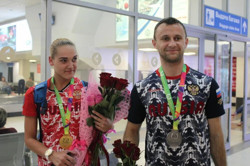 Новости спорта новосибирск. Гвоздецкая Екатерина Александровна художественная гимнастика. Гвоздецкая Анастасия Сергеевна художественная гимнастика. Кирилл Куликов спортивная аэробика. Гвоздетская Анастасия сборная России по спортивной аэробике.