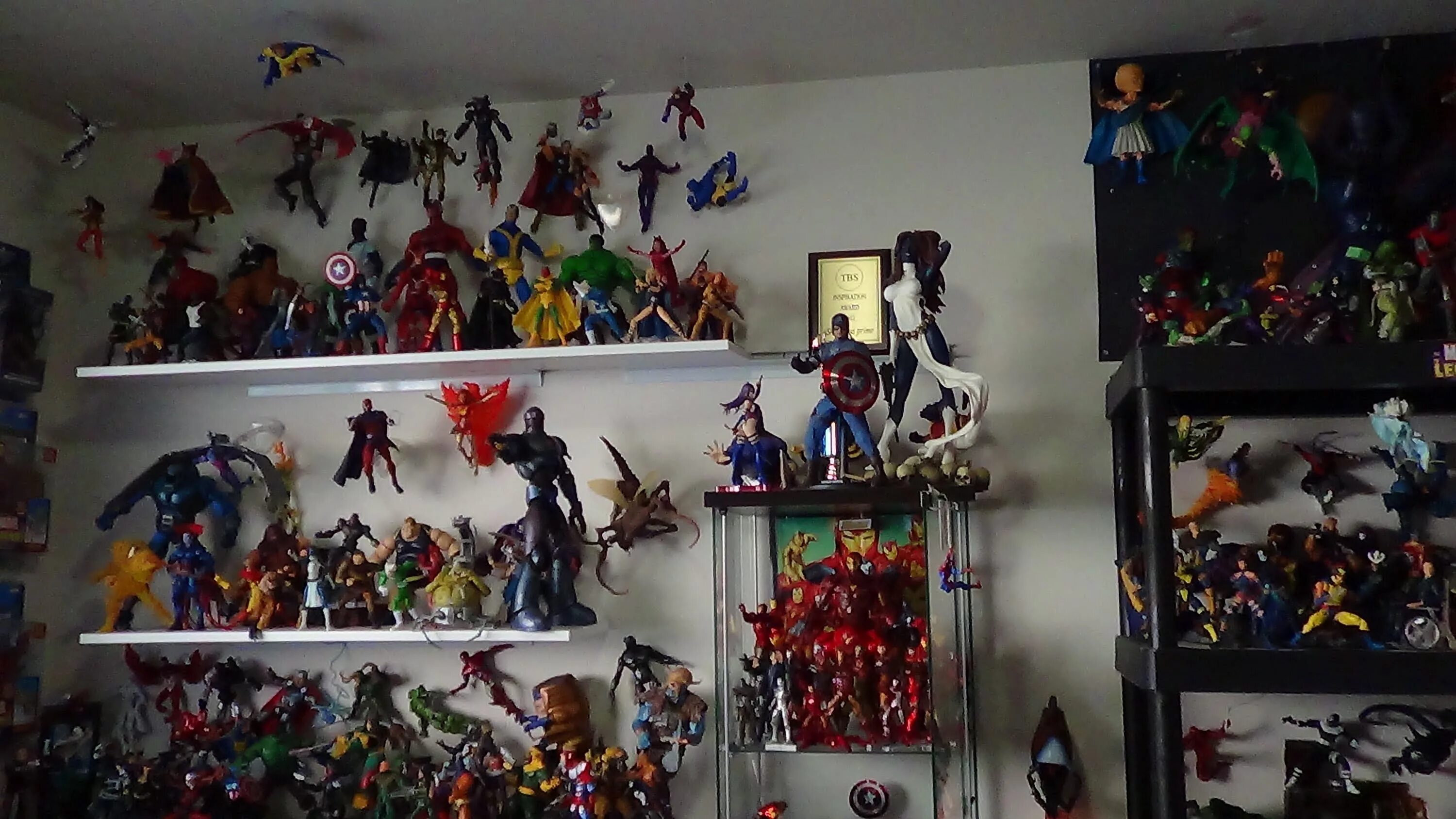 Action collection. Трансформеры марвел. action figure collection. shartimus prime collection. игрушка армхайд.