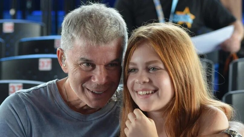 Дочка Олега Газманова, 15-летняя Марианна, выглядит не по годам взрослой. Фото, 