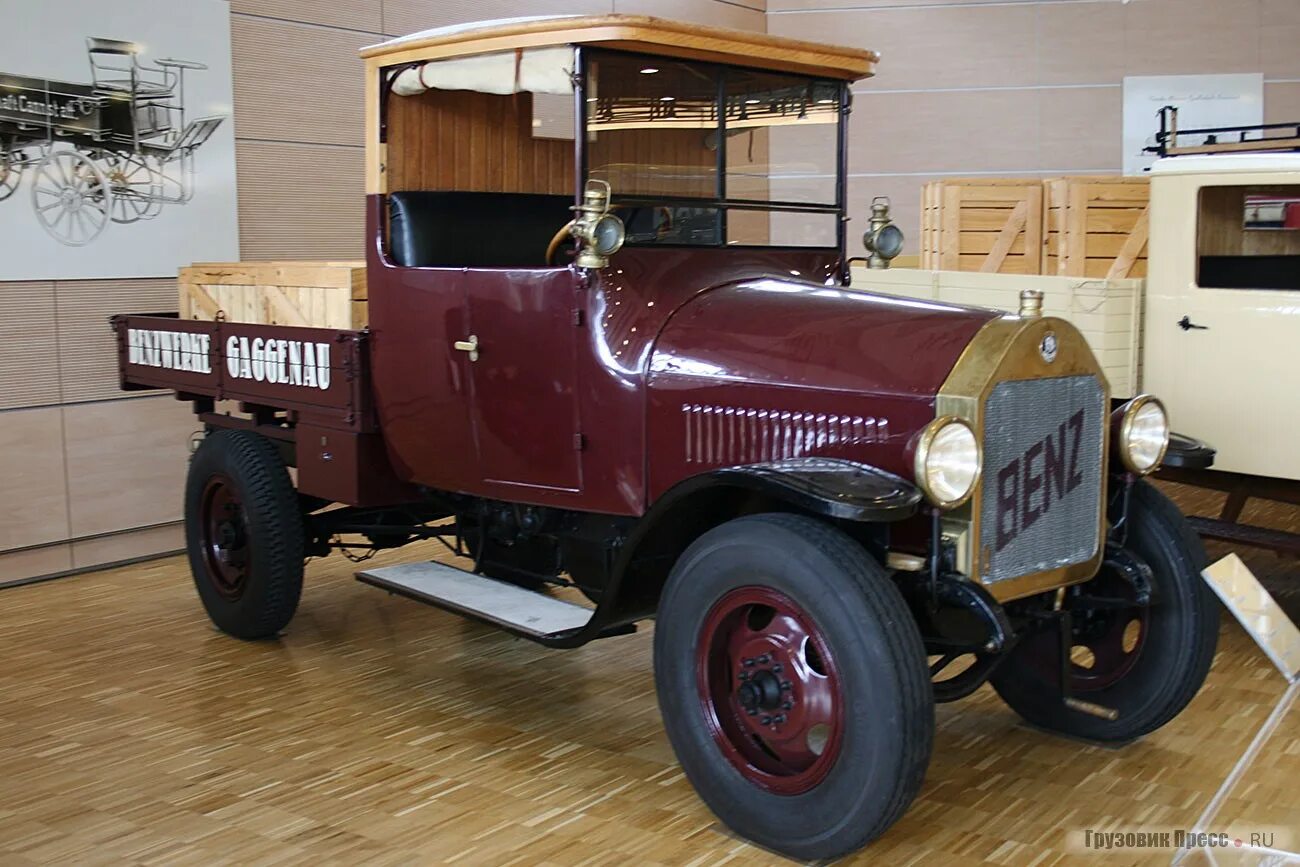 Steyr daimler. Steyr daimler