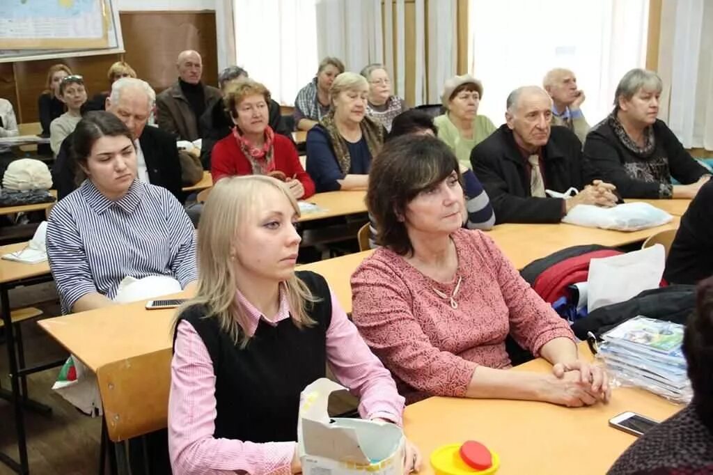 Школа сахарного диабета. Школа для больных сахарным диабетом. Школа сахарного диабте. Школа пациента. Школа сахарного диабета питание