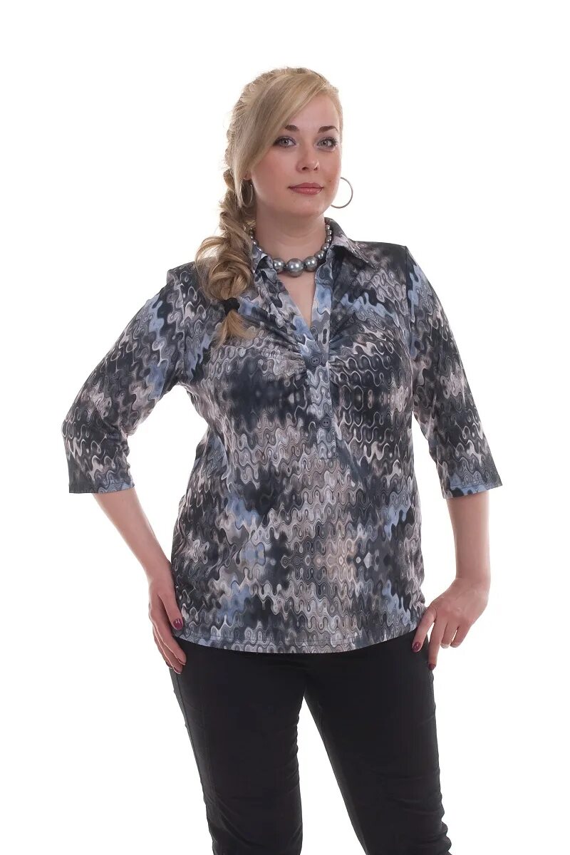 Купить блузку 54 размера. Блузка женская. Блузки для полных женщин. Блузки женские для полных. Женщина в блузке.