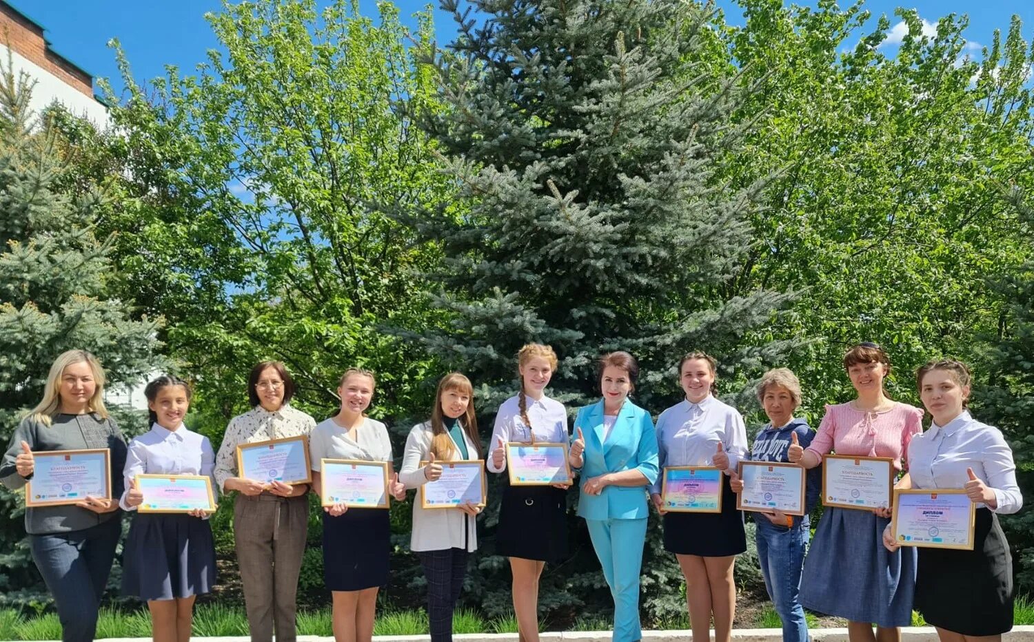 Конкурс проектных и исследовательских работ для школьников. Конкурс проектных и исследовательских работ для школьников. Проектно-исследовательская деятельность. Проектно-исследовательская деятельность в краеведении картинка. Диплом на конкурс проектно исследовательских работ.