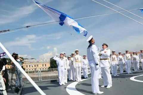 Сколько моряков