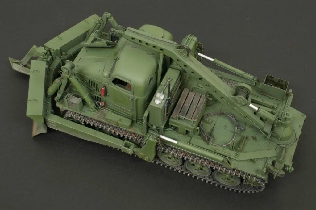 Бат мод. Бат-м 1/35. бат-м сборная модель. бат м фигурка. бат м арт.