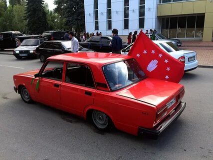 Красная ваз