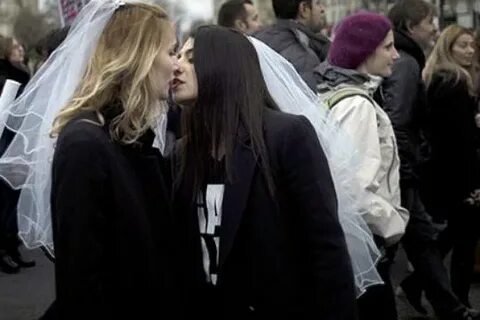 Мужеложство и лесбиянство