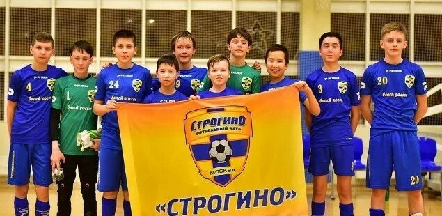 Строгино футбольный клуб. Игроки команды строгино. Футболисты строгино. Фк строгино. Футболисты строгино.
