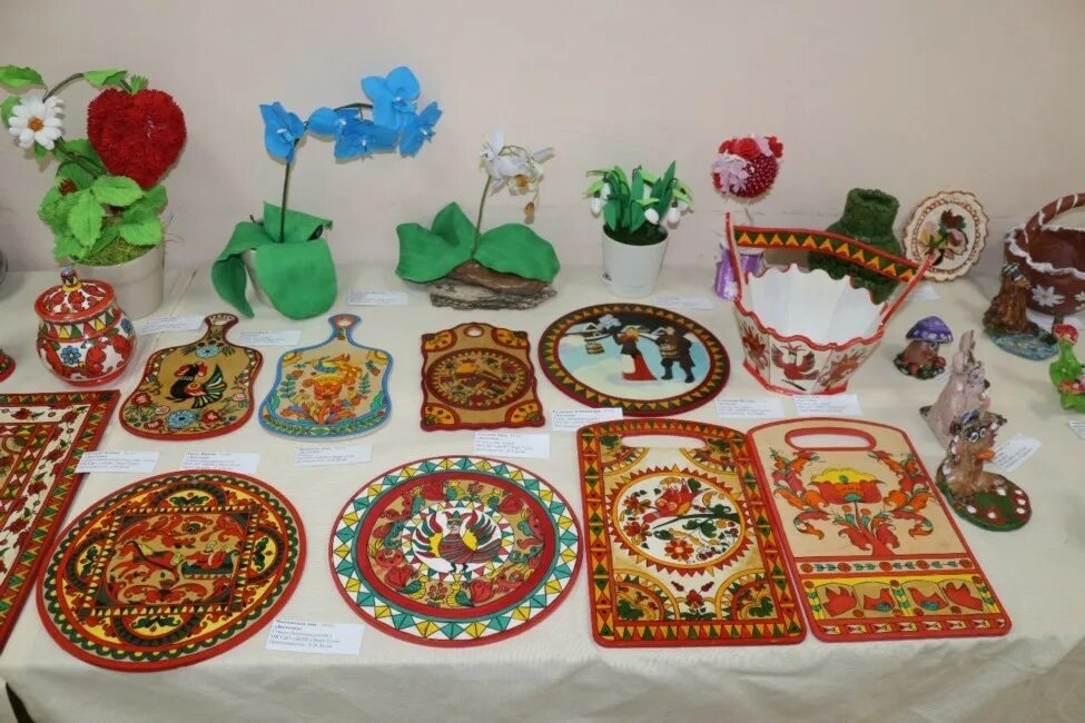 выставка декоративно-прикладного искусства. декоративно-прикладное творчество для детей. творческое прикладное искусство. творческое прикладное искусство. декоративно прикладное творчество.