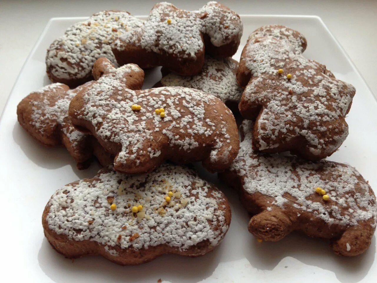 Пряники домашние. Пряники с шоколадной начинкой. Пряники с какао. Пряники шоколадные домашние рецепты. Перечный пряник.