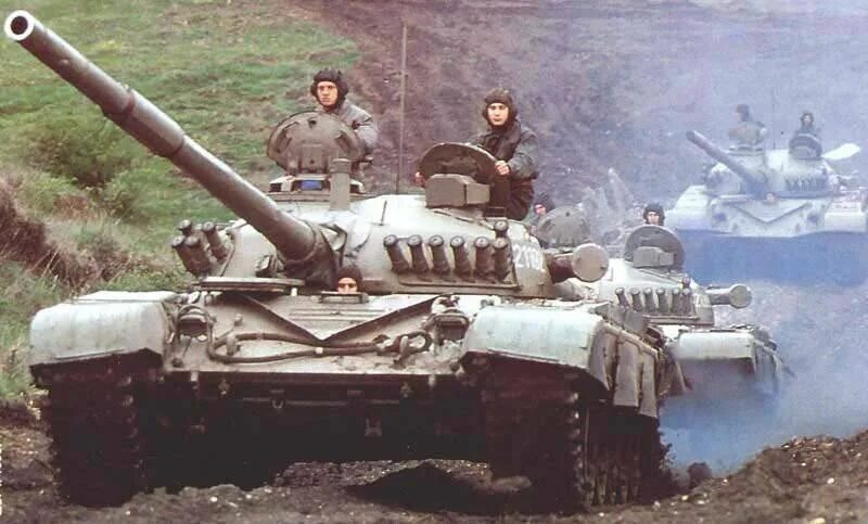 Экипаж танка 80. Танк м84 армии Югославии. Танк м84 Кувейт. Танк м48 Югославия. Танк м-84 Югославия.