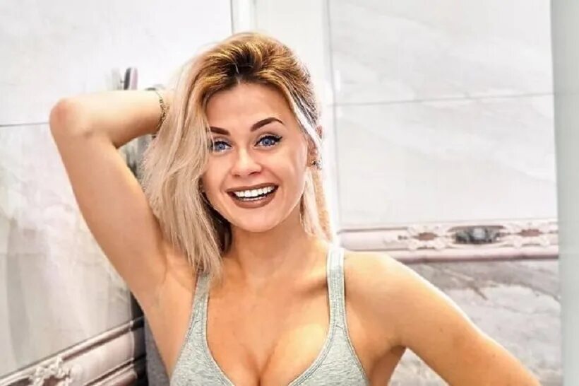 Helen yes биография. Helen yes фото. Helen yes биография. День рождения хелен ес. Helen yes биография.
