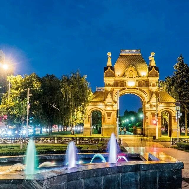Историческое путешествие: Лучшие экскурсии по архитектурным памятникам Краснодара