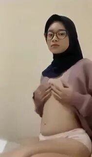 Download bokep teen glasses.