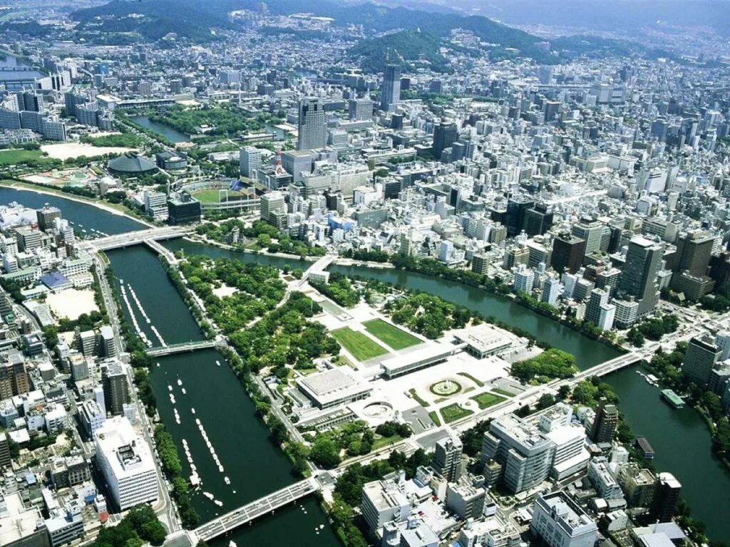 Города японии время. Хиросима и Нагасаки сейчас. Хиросима (город в Японии). Хиросима и Нагасаки город в Японии. Город Нагасаки сейчас.