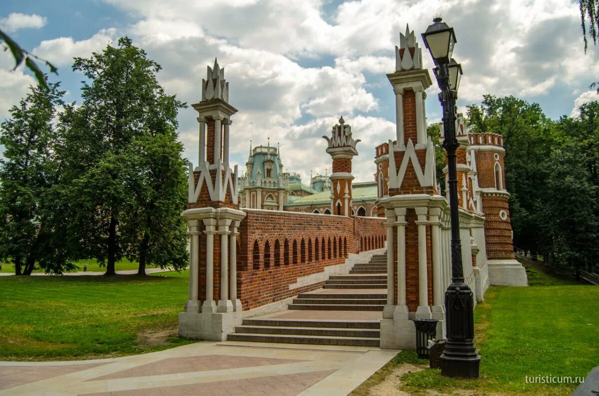 Сайт усадьбы царицыно. Музей усадьба Царицыно. Парк музей Царицыно. Парк заповедник Царицыно. Царицынская усадьба Москва.