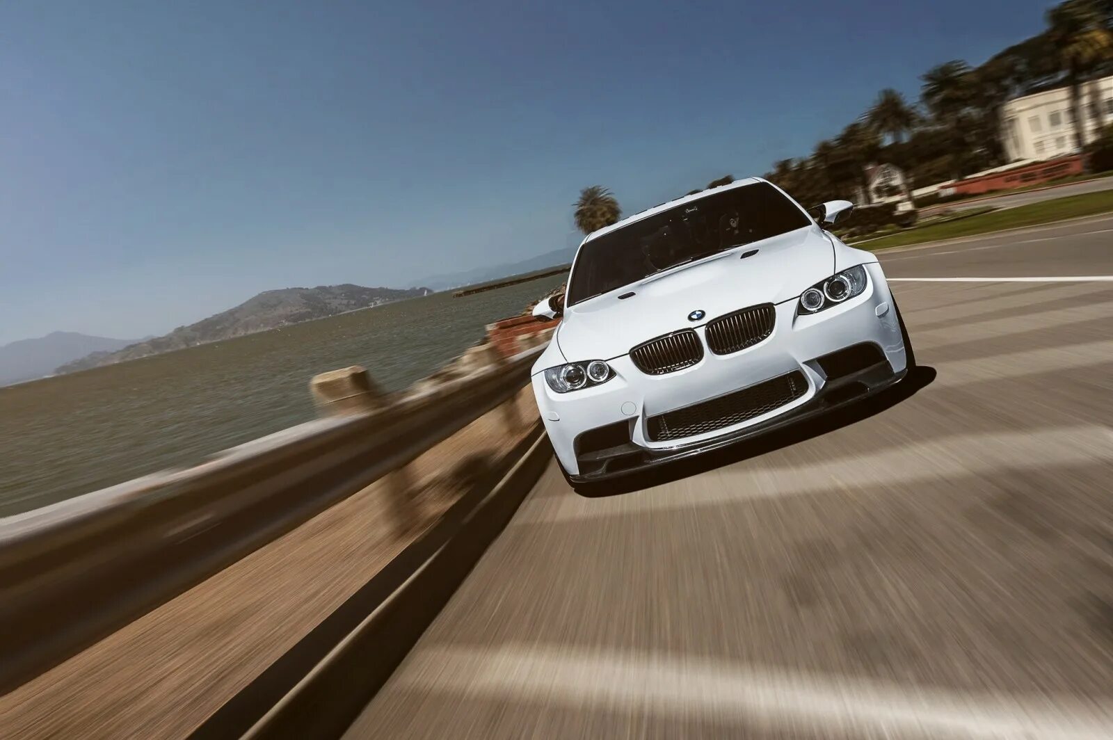 Бмв м3 для бименджи драйв. BMW e92. BMW m3 белая. BMW e90 бименджи.