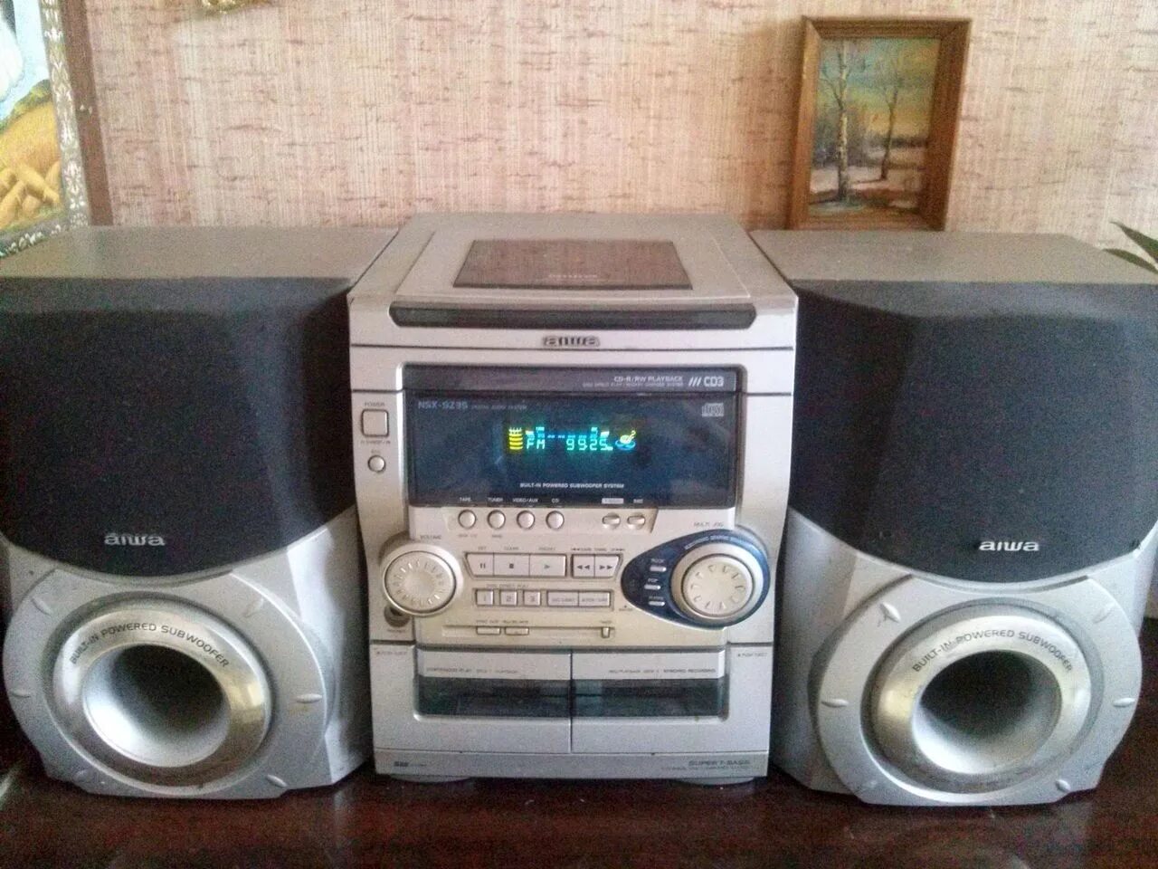 Музыкальный центр aiwa cx. Aiwa cx-nsz100v. музыкальный центр 1994 года aiwa. aiwa музыкальный центр 2000. музыкальный центр aiwa cx-jn3.