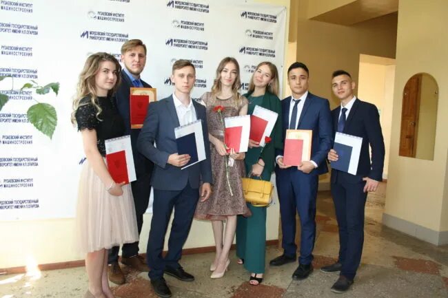 рузаевский институт машиностроения преподаватели. рузаевка институт машиностроения. рузаевка институт машиностроения. диплом рузаевка машиностроение. общежитие рузаевского института машиностроения.