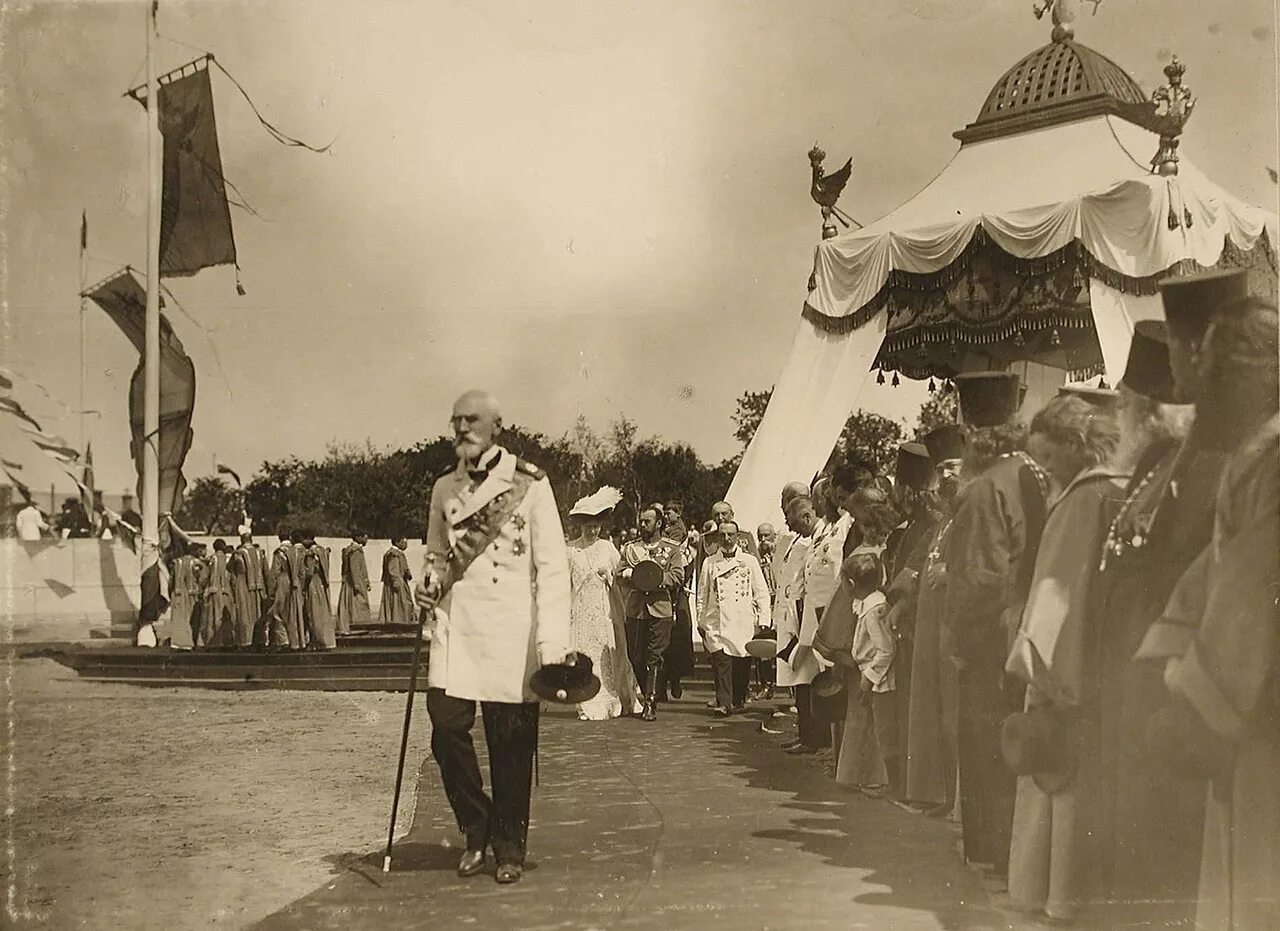 Празднование 300 летия династии романовых. Празднование 300-летия дома Романовых в 1913 году.