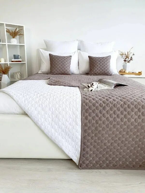 Постельное irishome satin deluxe. Lavender постельное белье производитель. Irishome. Irishome. Комплект постельного белья ночь нежна одуванчик.