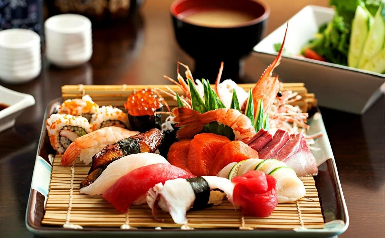 Лучшая японская кухня. Японская кухня. Морепродукты в Японии. Японская кухня блюда. Кухня Японии.