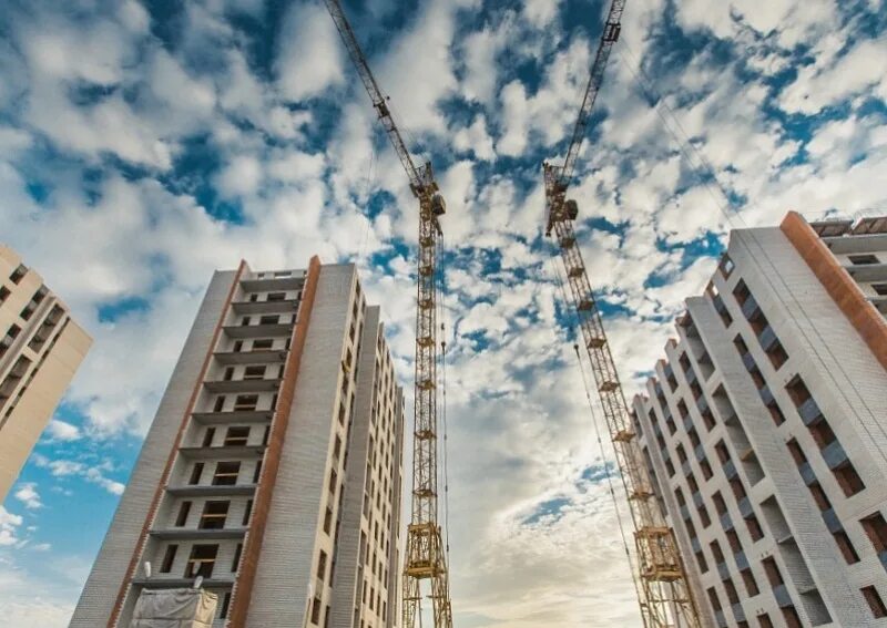Лесопарковая 21 красноярск. Строительство многоэтажных домов. Лесопарковая 21. Тюмень стройка. Тюмень стройка.