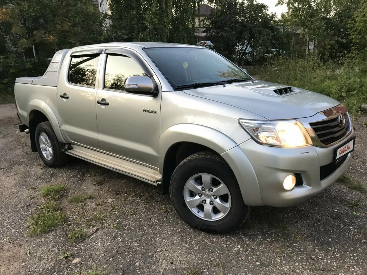 Тойота хайлюкс 2012. Red toyota hilux. Toyota hilux 2. Toyota hilux 2012. Тойота hilux 2015.