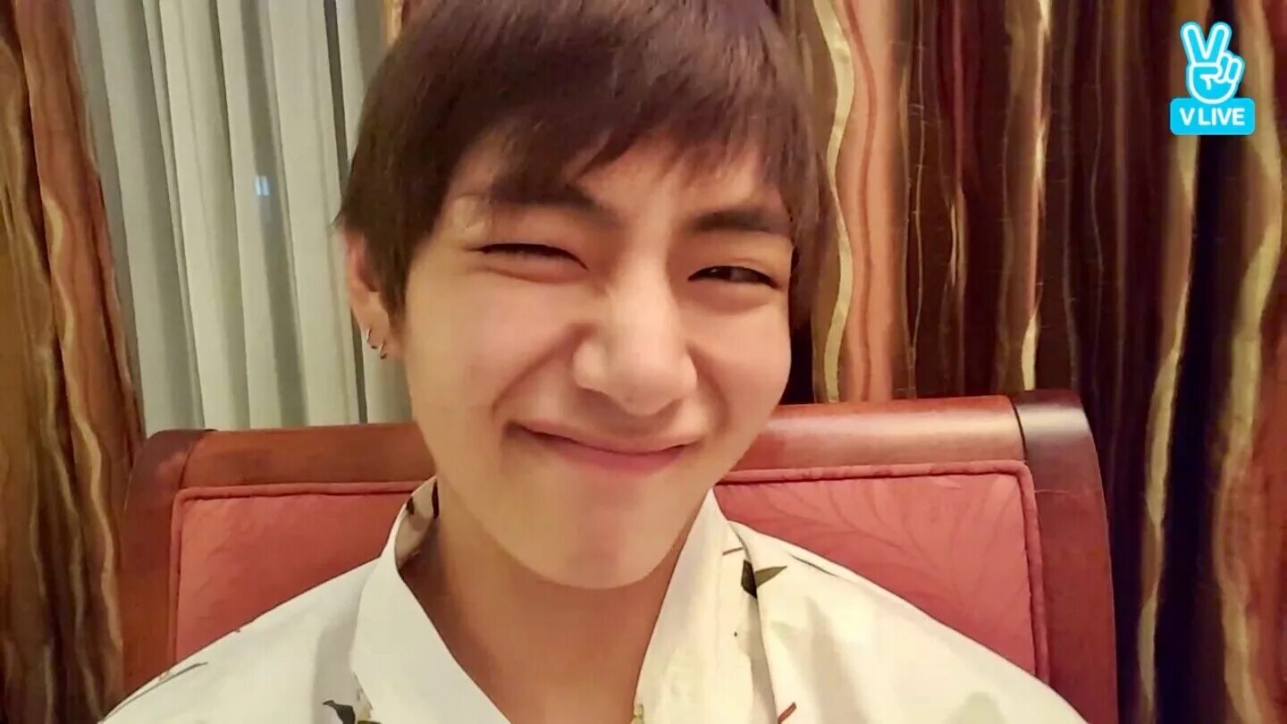 BTS V Live. Vlive bts