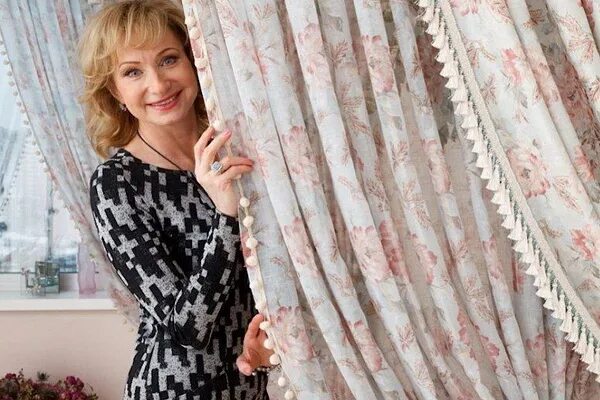 елена соловей 2021. екатерина волкова дом в переделкино. елена соловей. екатерина волкова на даче. алиса фрейндлих.