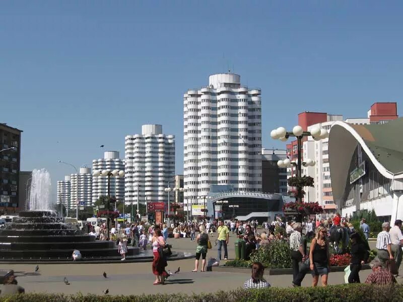 Страна где минск. Белоруссия Минск. Комаровка Минск. Минск (город). Минск современный.