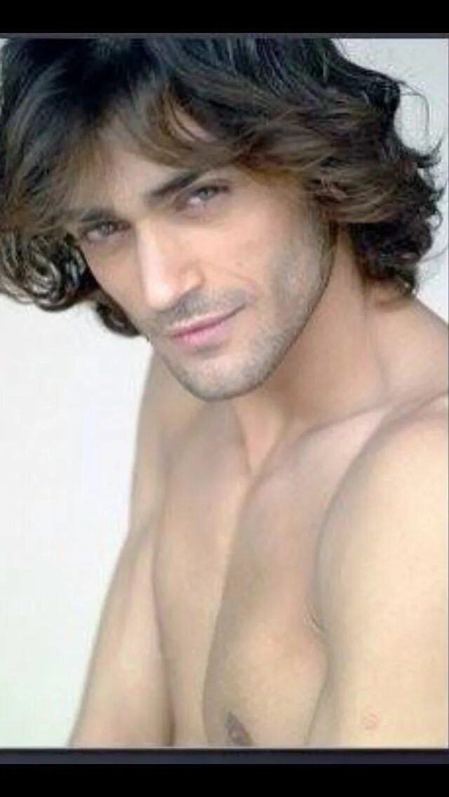 Греки 2021. Красивые парни греки. Быстро грек. Первые олимпийские игры в древней греции. Посейдон с мыса артемисион.