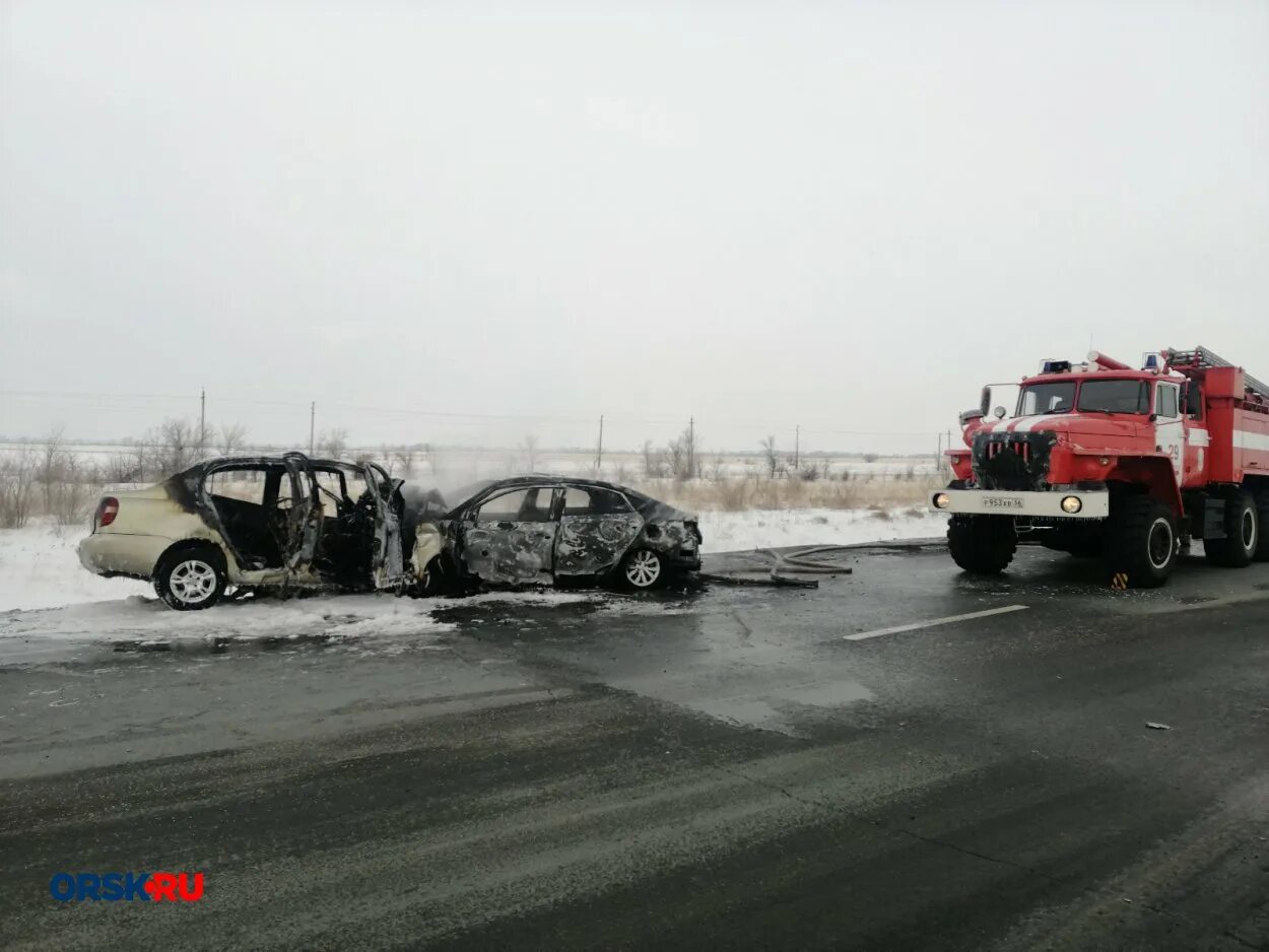 Орск ру новости происшествия авария орск. Авария на трассе Орск Новоорск. ДТП на трассе Новоорск.