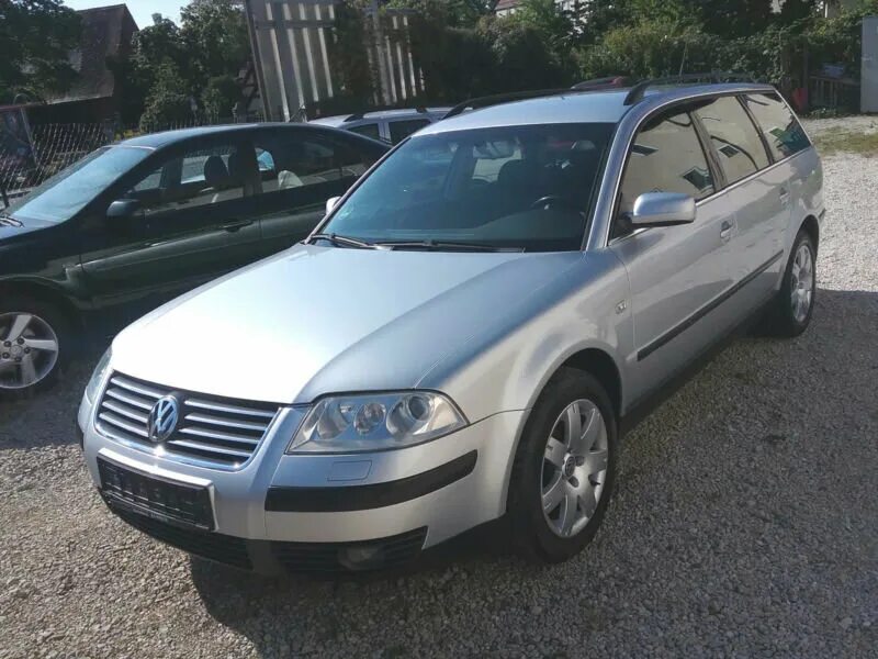 Volkswagen passat 2001 год. Volkswagen b5 2001 год. Фольксваген Пассат 2001 года. Volkswagen Passat 1.8 МТ 2002. Фольксваген Пассат 2001 универсал.