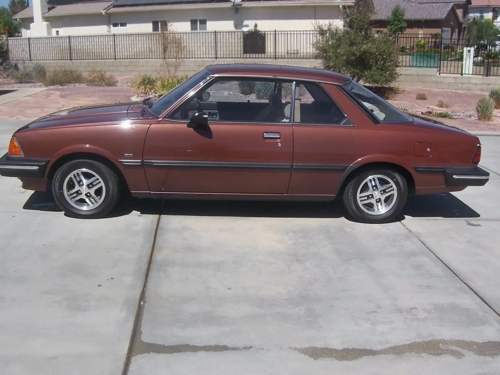 Куплю mazda 626. Mazda 626 Capella Coupe. Mazda 626 1982. Мазда 626 GC Coupe. Mazda Capella 1982 купе.